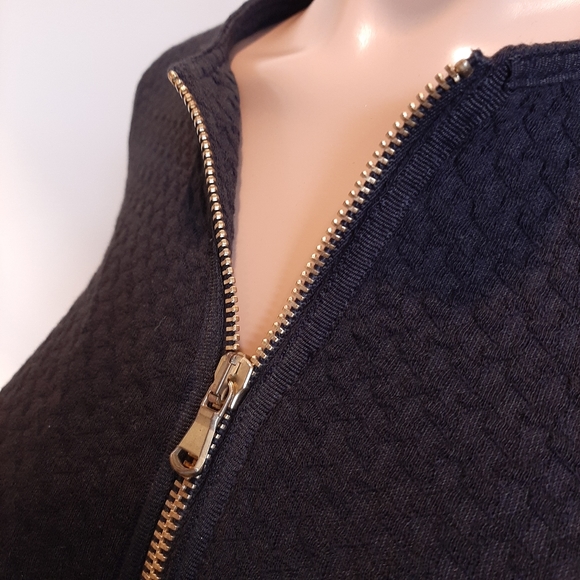 LA FEE MARABOUTEE Cropped Zip Front Blazer Jacket Fitted Collarless Textured - Picture 10 of 16